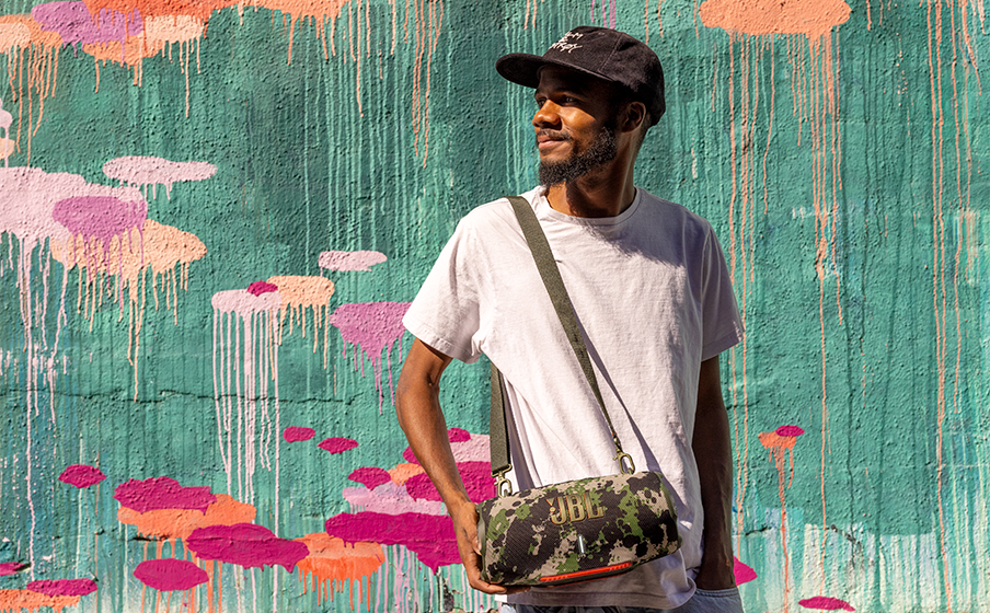 Convenient shoulder strap