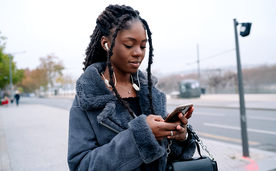 JBL Tune 235BT | Wireless Earbud headphones