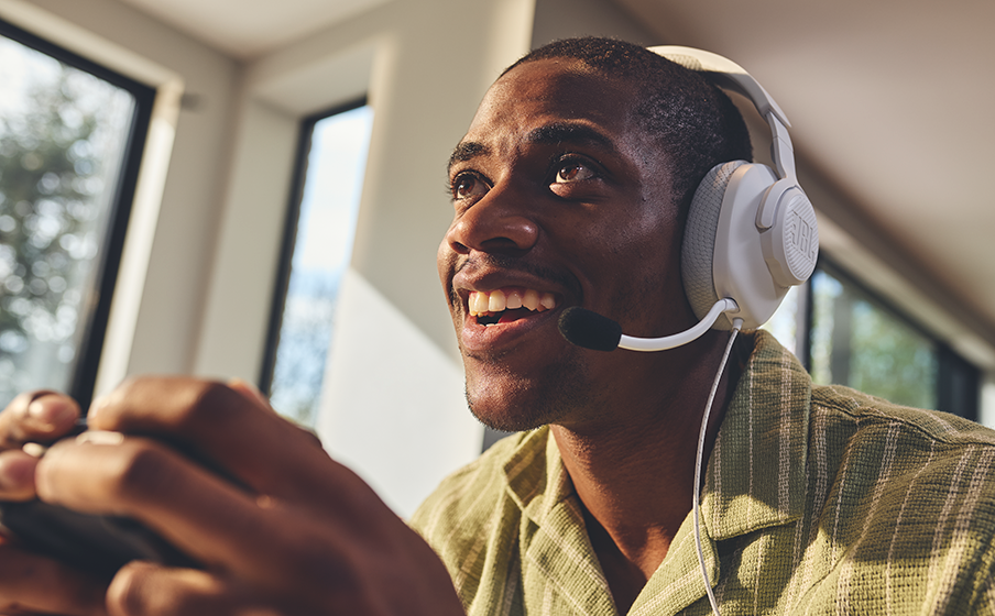 JBL Quantum 100M2 | Wired over-ear gaming headset with detachable