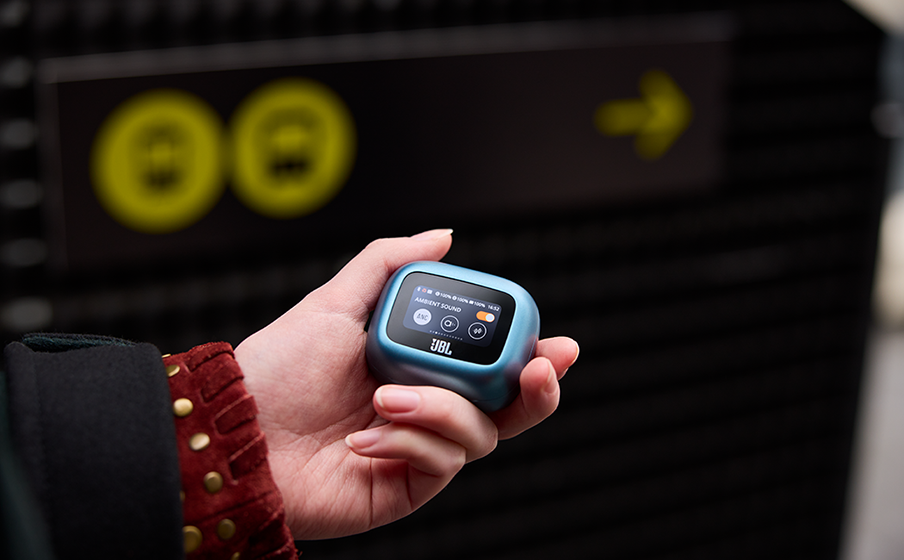 Smart Charging Case™ pratique pour une commande sans application