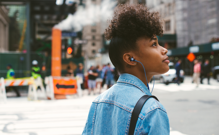 Jbl lifestyle shop live 100