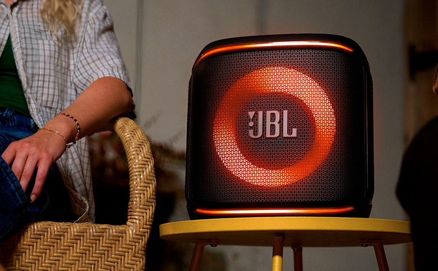 JBL PartyBox Encore 2 | Portable party speaker with 1 mic