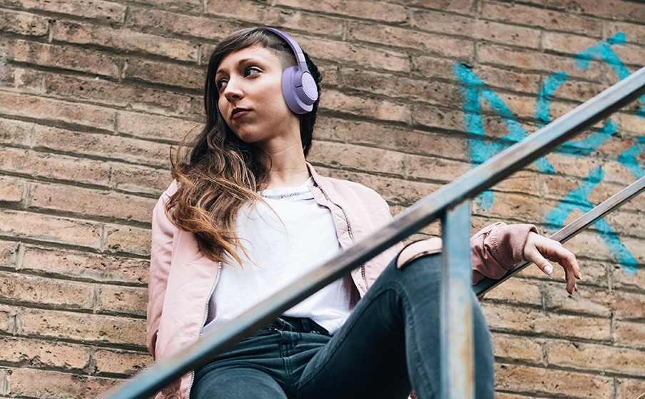 JBL TUNE 720BT ワイヤレスヘッドホン パープル JBL Tune 720BT | Wireless over-ear headphones