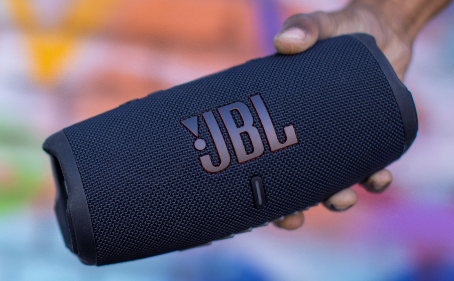 JBL Charge 5 Bluetoothスピーカー JBL Charge 5 | Portable Waterproof Speaker with Powerbank
